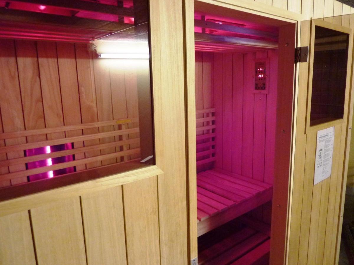Traditional Holiday Home In B Tgenbach With Sauna Butgenbach Exterior foto