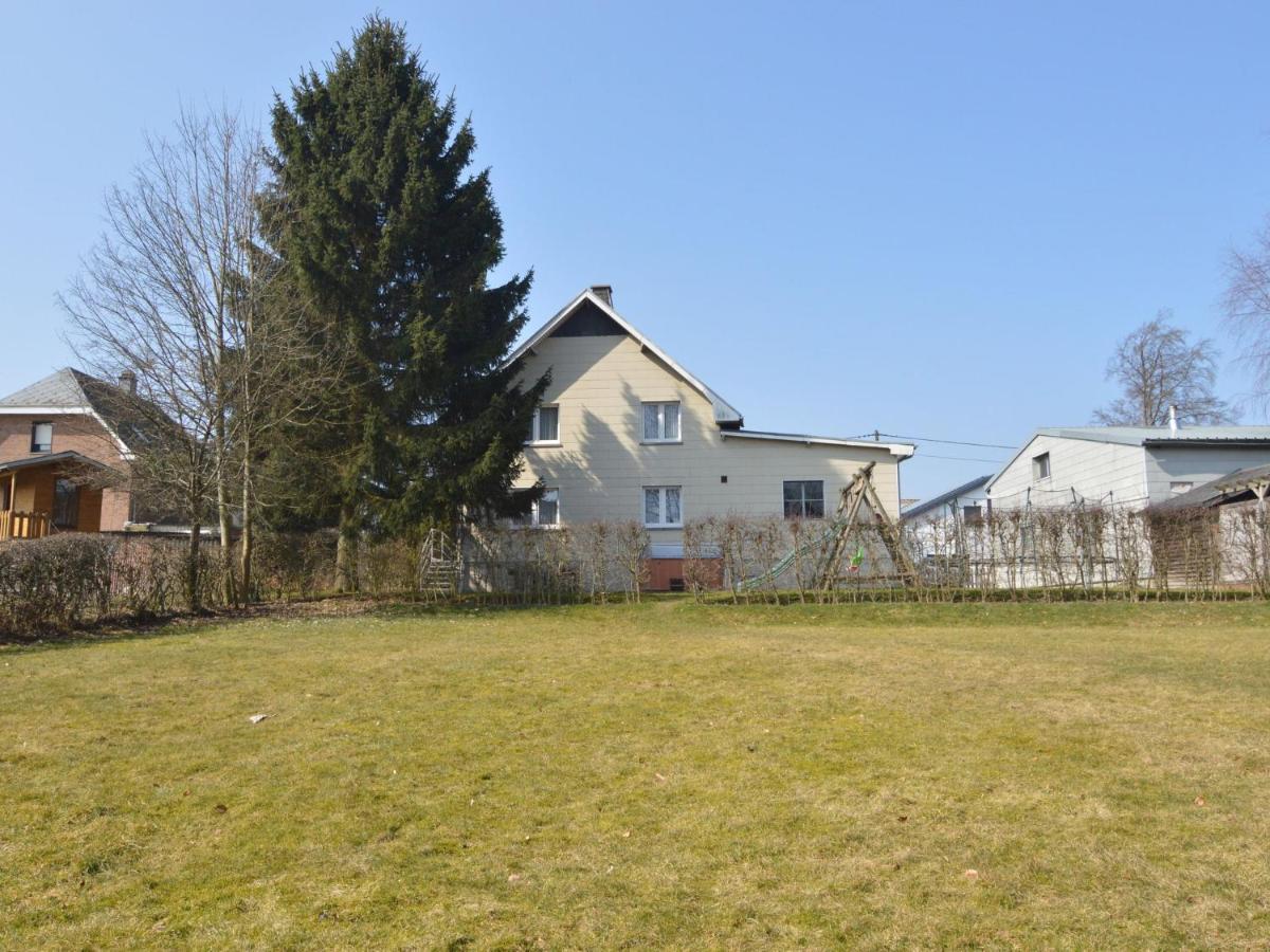 Traditional Holiday Home In B Tgenbach With Sauna Butgenbach Exterior foto